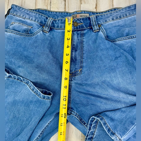 5.11 Tactical Jeans Mens 38x30 Blue Straight Leg Utility Workwear Denim - Picture 8 of 12